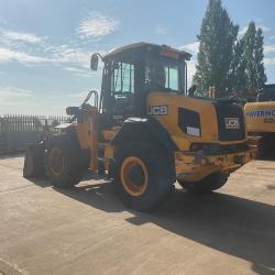 JCB 411WHT T4F